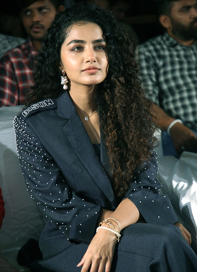 Actress Anupama Parameswaran Bison Movie Press Meet HD Pics6