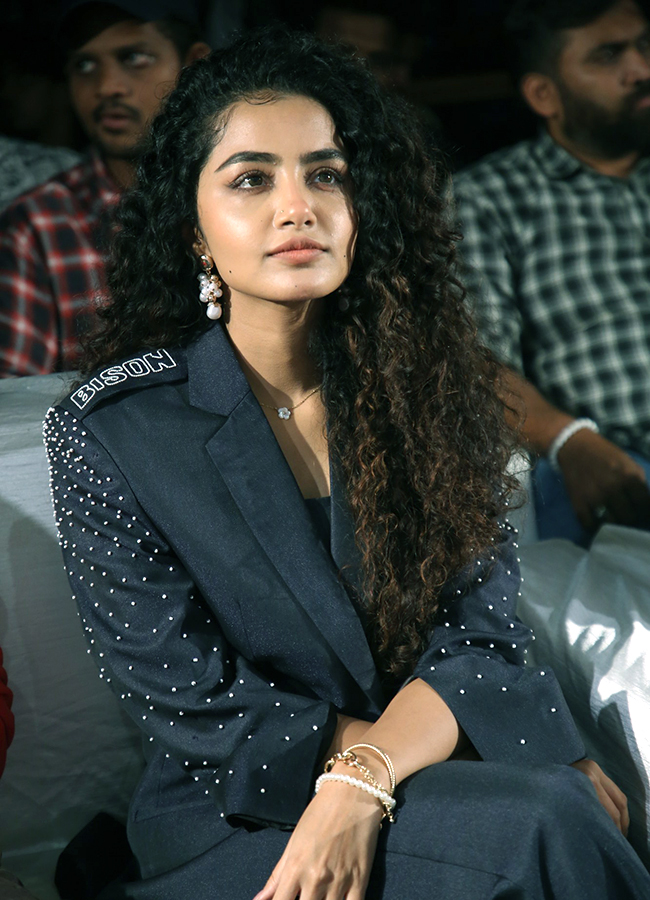 Actress Anupama Parameswaran Bison Movie Press Meet HD Pics7
