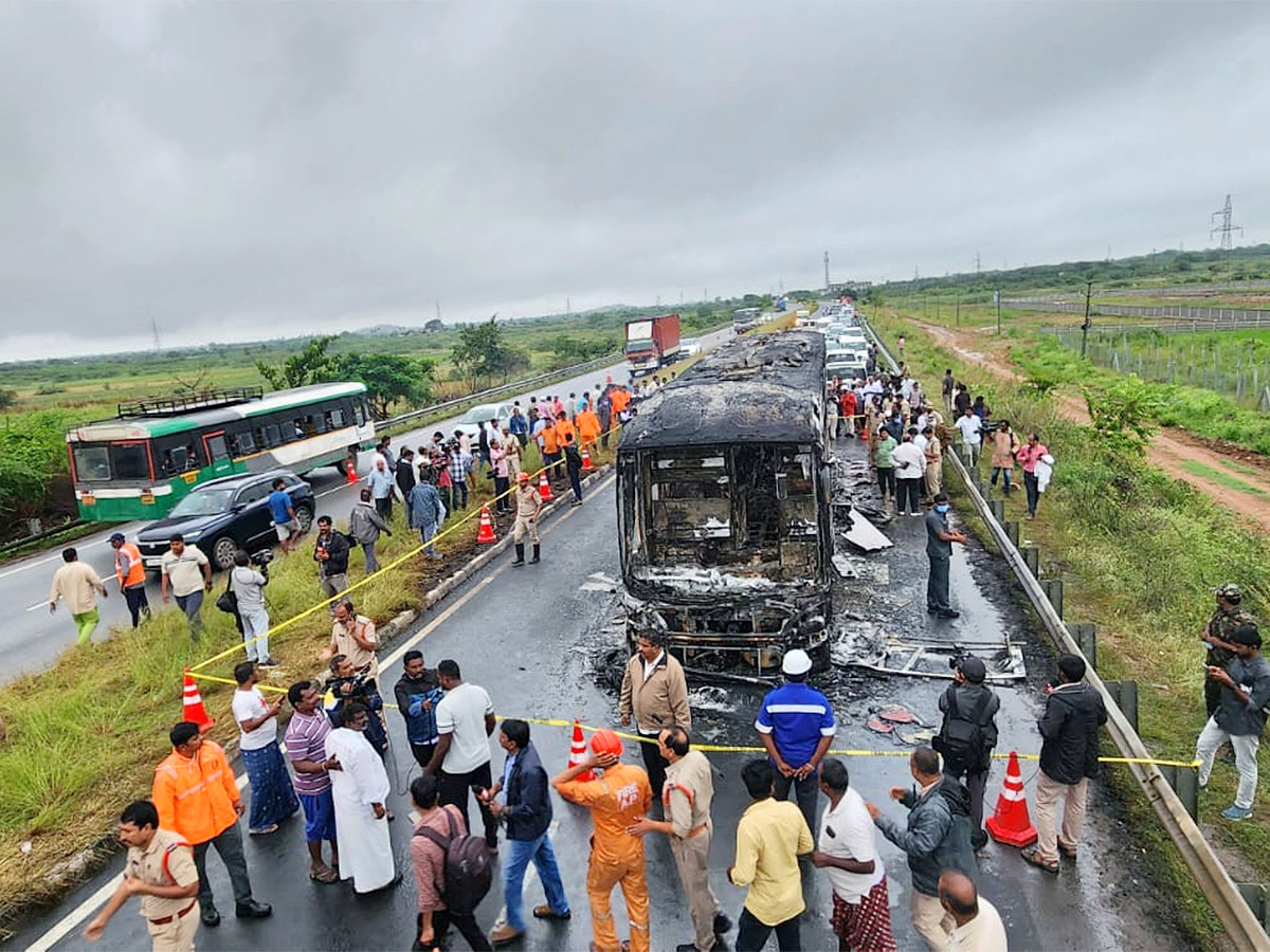Kurnool Travels Bus FIRE Incident Photos2