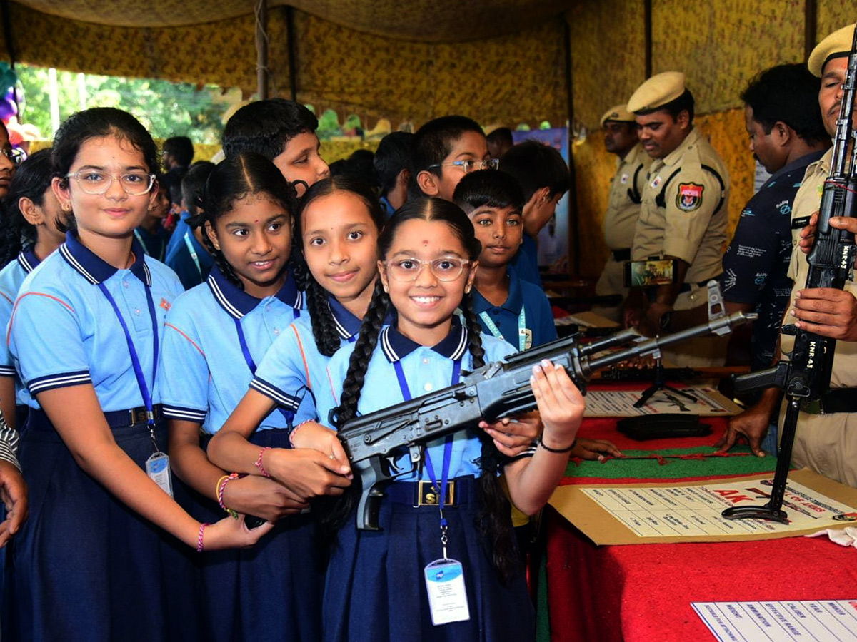 Open House at Karimnagar Commissionerate Photos15