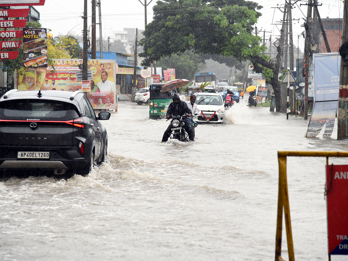 Heavy Rains in Andhra Pradesh Today Photos13
