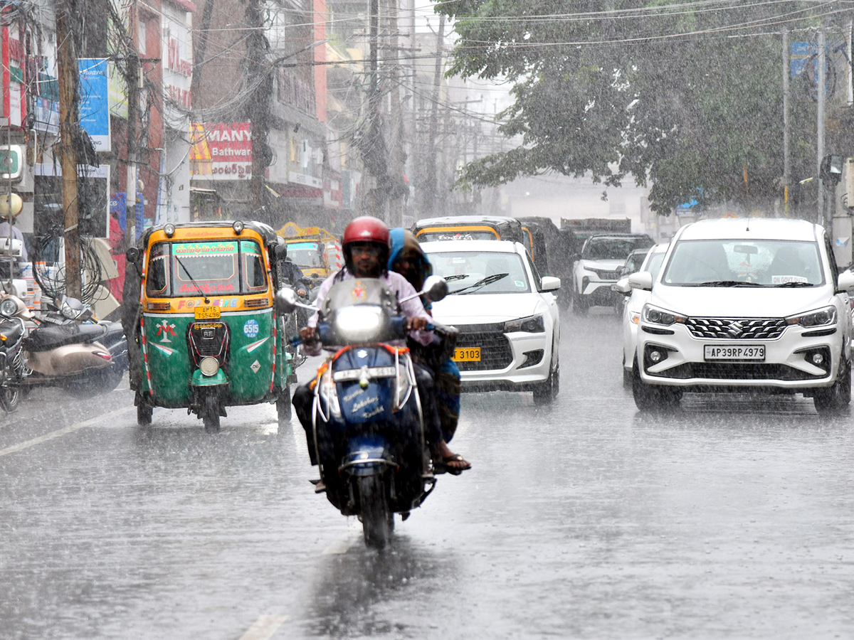 Heavy Rains in Andhra Pradesh Today Photos22
