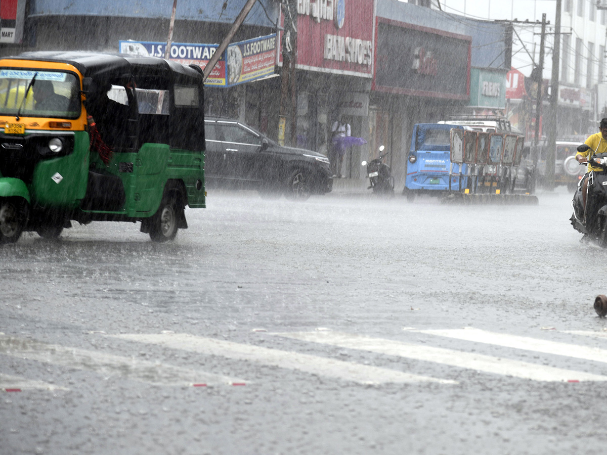 Heavy Rains in Andhra Pradesh Today Photos26