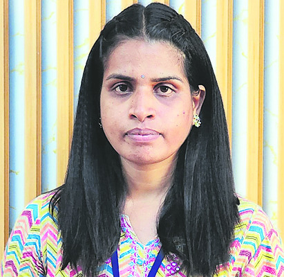 పార్లర్ పెట్టుకుని ఉపాధి
1