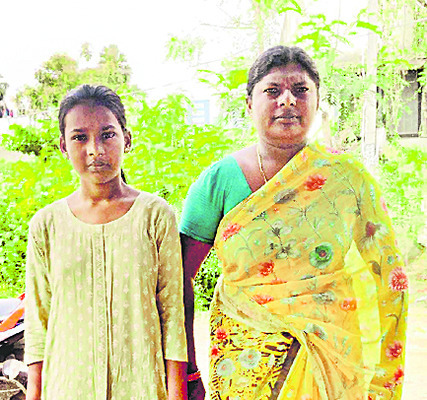 ముగ్గురు పిల్లలకీ డబ్బులు పడలేదు 
1