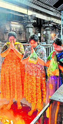 భక్తిశ్రద్ధలతో కార్తిక దీపారాధన పూజలు 3