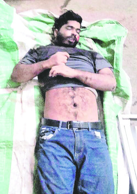 రైల్వే గేటు వద్ద గుర్తు తెలియని మృతదేహం 1