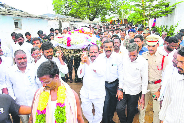 దుకాణ కేటాయింపులకు దరఖాస్తుల ఆహ్వానం 2
