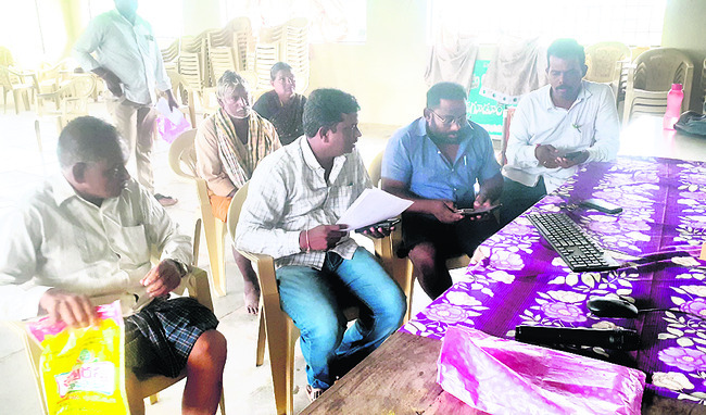 పత్తి రైతుకు కపాస్ కష్టాలు 2