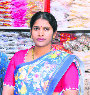 ఫుడ్ సేఫ్టీ నిబంధనలకు పాతర! 2