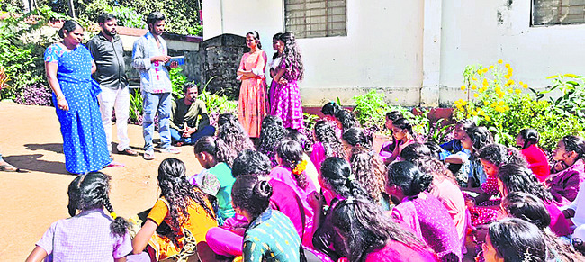 ‘తినలేక...ఆకలితో ఉంటున్నాము’ 3