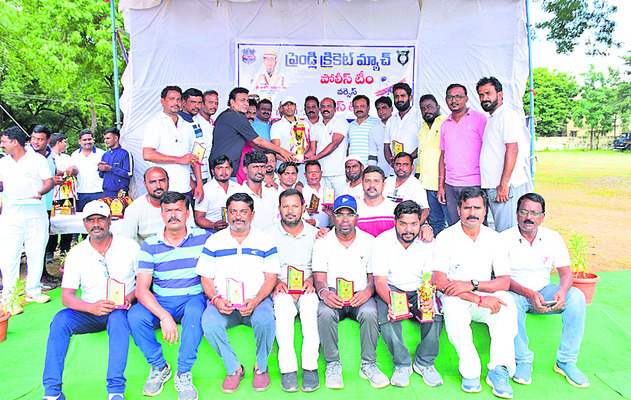 క్రీడలతో స్నేహభావం1