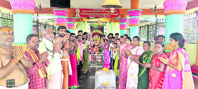 గజ్జలమ్మ ఆలయంలో భక్తుల రద్దీ2