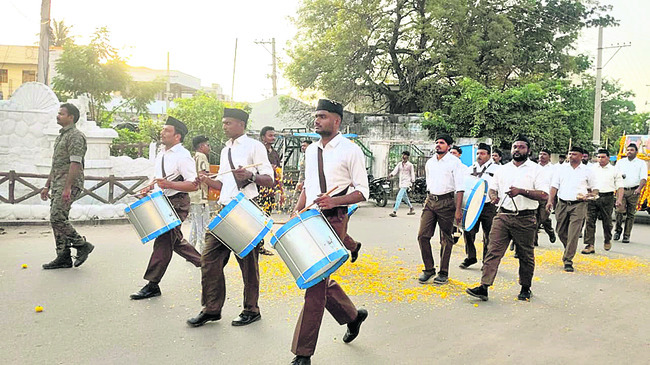 నృసింహుని బ్రహ్మోత్సవాల పోస్టర్ ఆవిష్కరణ 1