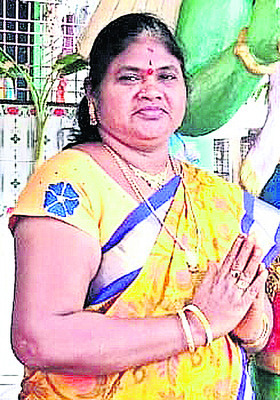 గుండెపోటుతో లైబ్రేరియన్ మృతి1