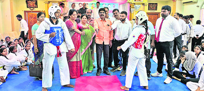 రాష్ట్రస్థాయి తైక్వాండో పోటీలు ప్రారంభం 1