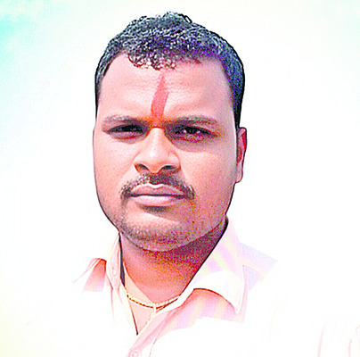 హాస్టల్ ఉద్యోగి మృతి1