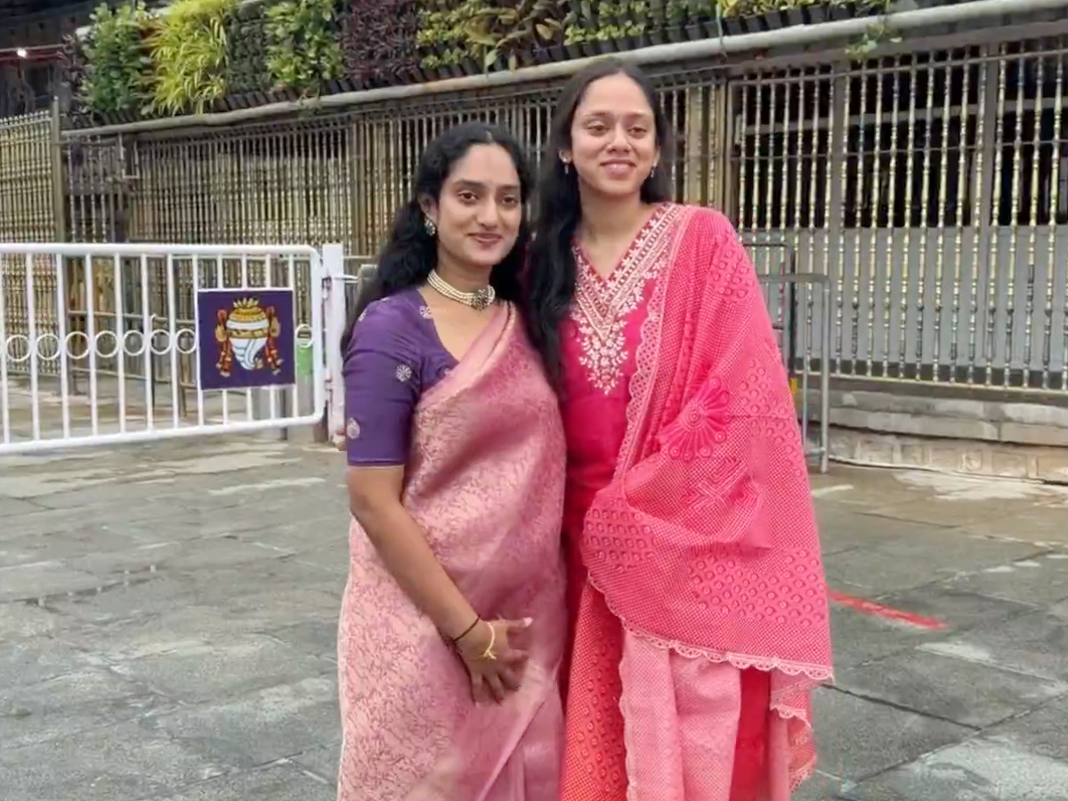 Prabhas' younger sister in Tirumala Srivari Seva (Photos)10