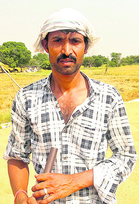 కుప్పలు.. తిప్పలు!3