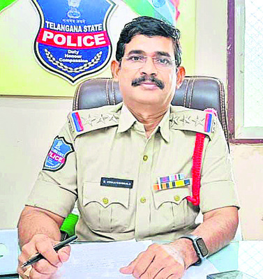 కుప్పలు.. తిప్పలు!4