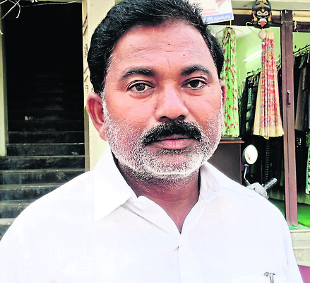 దొర్రిచెరువు నిండితే  ఇబ్బంది ఉండదు 
1