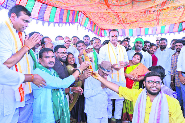 ● పోలీస్ అమరులను స్మరించుకుంటూ..2
