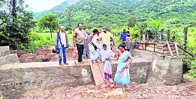 కుదిపేసిన కుండపోత5