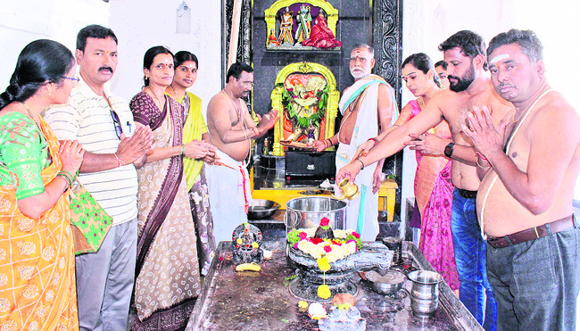 శివాలయాల్లో కార్తీక కాంతులు1
