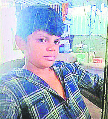 పర కాల్వలో పడి బాలుడి గల్లంతు 1