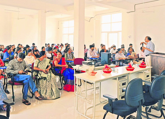 విజిలెన్స్ అధికారుల ప్రతిజ్ఞ1