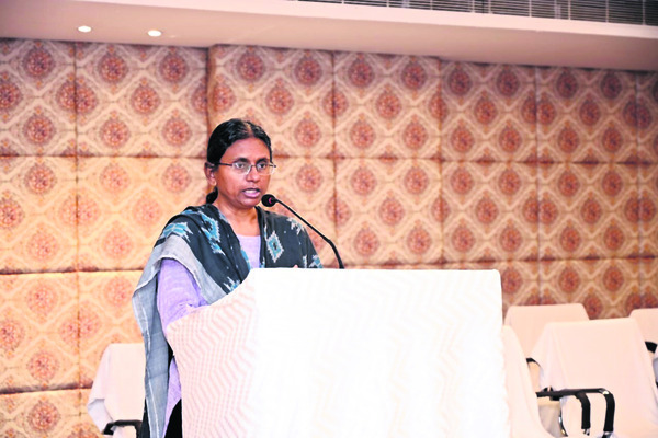 ప్రభుత్వ పథకాలపై ప్రజల్లో విశేష స్పందన2