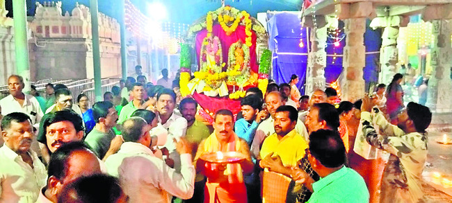 వైఎస్సార్సీపీ నిరసన ర్యాలీ వాయిదా 2