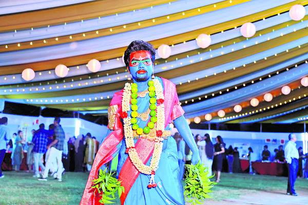 ఉల్లాసంగా ఉత్కర్ష1