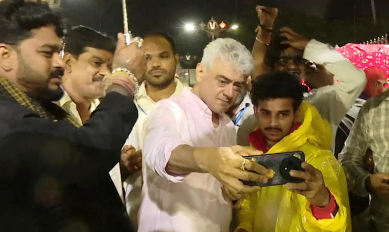 Actor Ajith Kumar Visited Tirumala Temple PHotos4