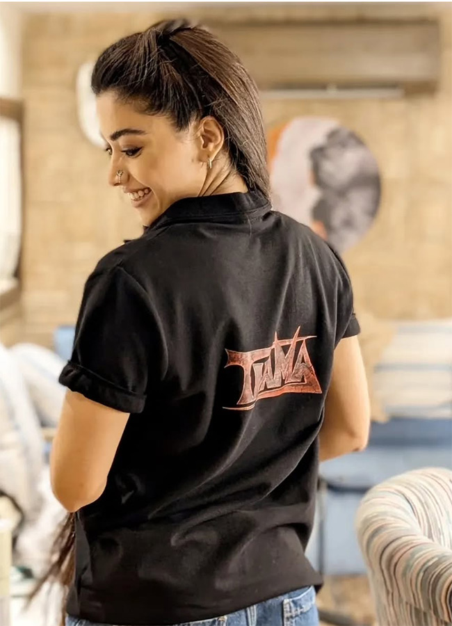 Actress Rashmika Mandanna At Thama Movie Working Stills HD8