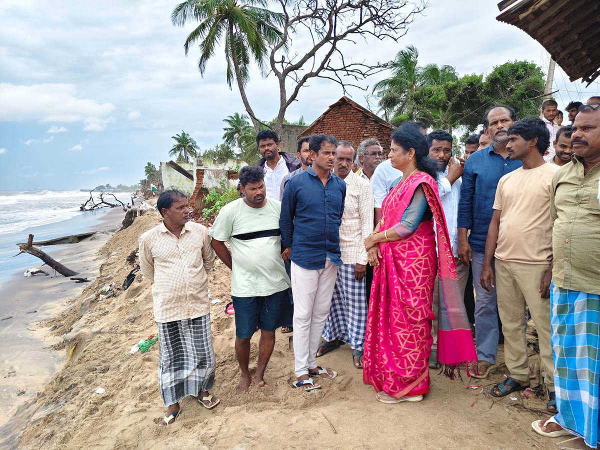 Montha Cyclone : Dangerous Situation at Uppada Beach Road Kakinada17