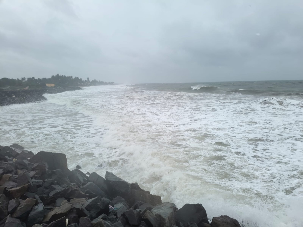 Montha Cyclone : Dangerous Situation at Uppada Beach Road Kakinada20