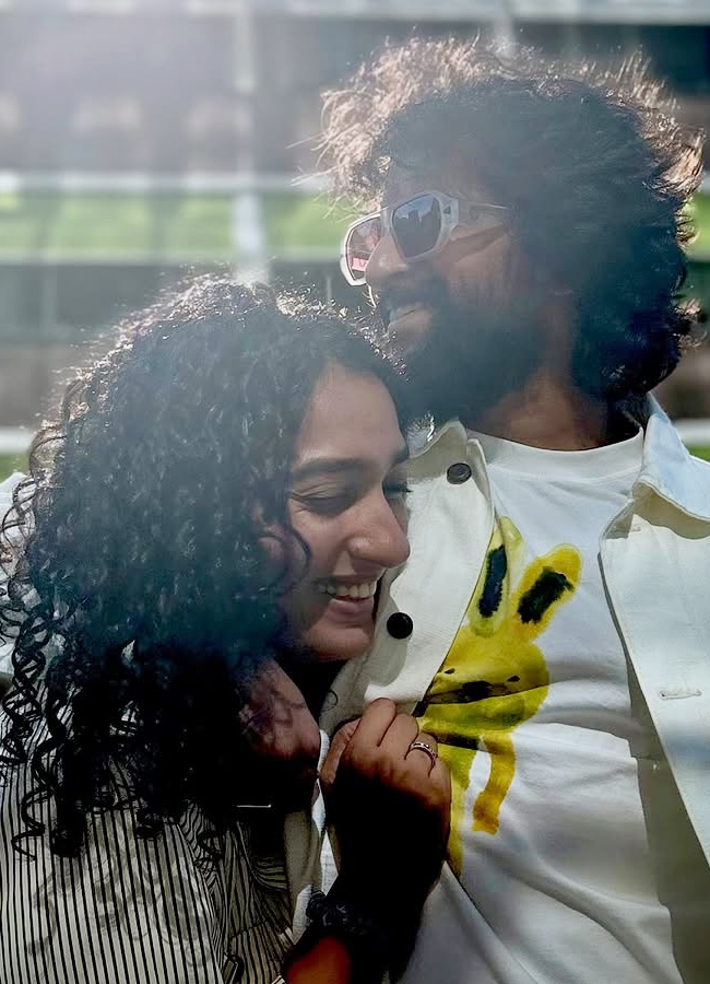 Hero Nani recently celebrated his 13th wedding anniversary photos2