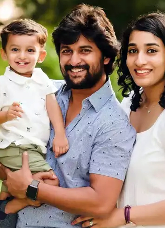 Hero Nani recently celebrated his 13th wedding anniversary photos7