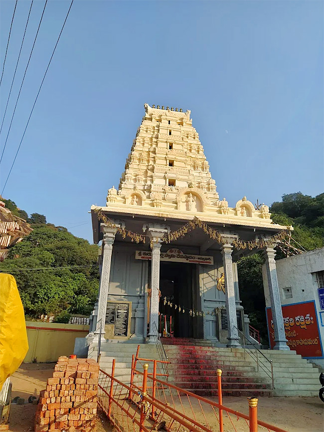 Sri Kurumurthy Venkateswara Swamy Temple Ammapuram Photos2