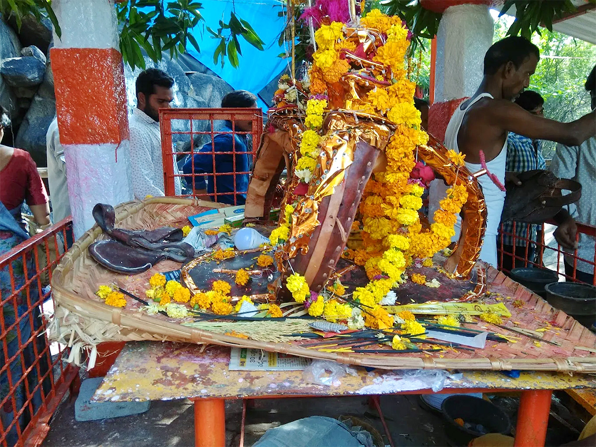 Sri Kurumurthy Venkateswara Swamy Temple Ammapuram Photos8