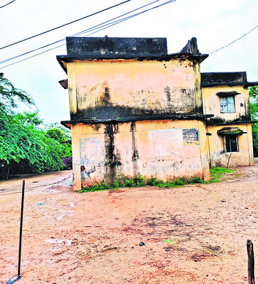 జీవనోపాధికి ప్రశాంత సాగరం బాటలు వేస్తుంది. ప్రధానంగా మత6