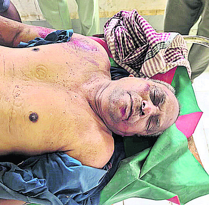 పుష్పాలంకరణలో పైడితల్లి1