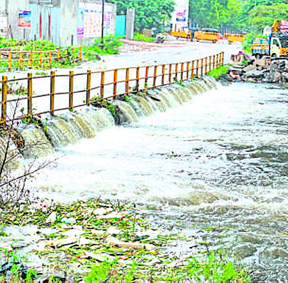 తప్పిన మోంథా ముప్పు 4