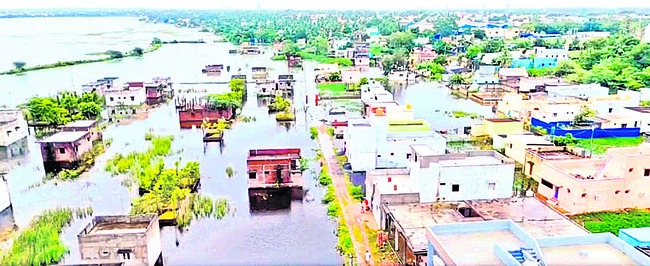 తప్పిన మోంథా ముప్పు 1