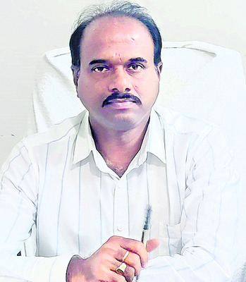 ఓ వైపు తెగుళ్లు.. 
3