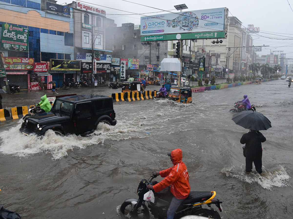 Cyclone Montha : Heavy Rainfall in Ongole1