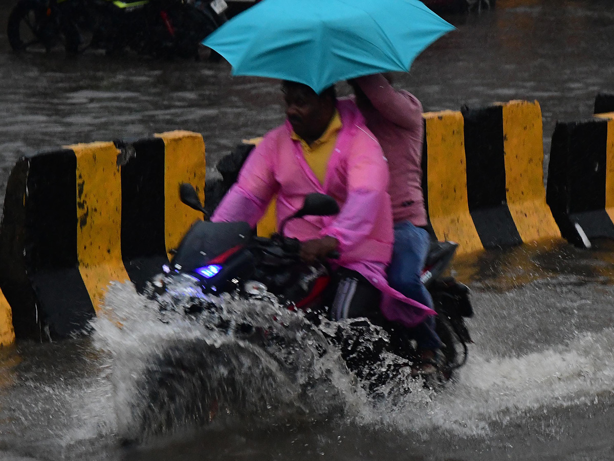 Cyclone Montha : Heavy Rainfall in Ongole13