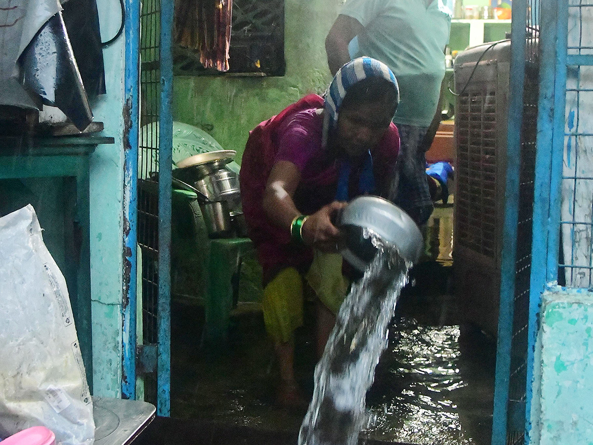 Cyclone Montha : Heavy Rainfall in Ongole15