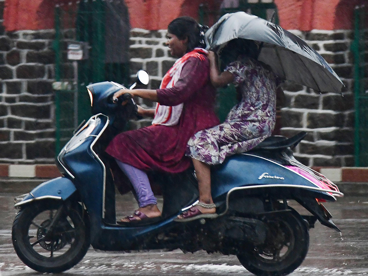Cyclone Montha : Heavy Rainfall in Ongole30